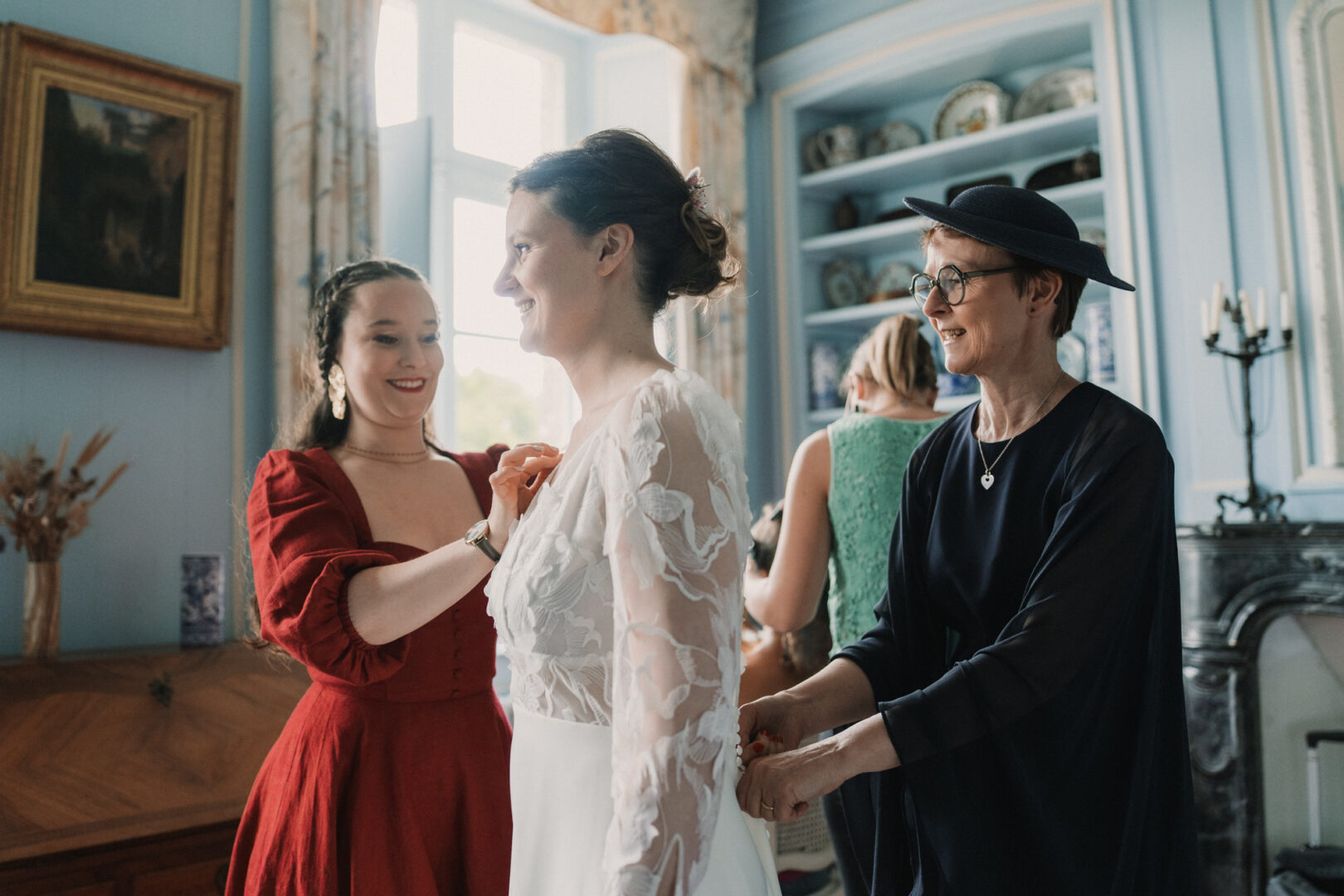 Mariage de L&C à L'Orangerie de Lanniron à Quimper par Antoine Borzeix-13