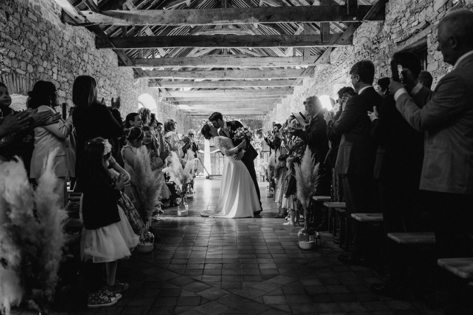Mariage de L&C à L'Orangerie de Lanniron à Quimper par Antoine Borzeix-133