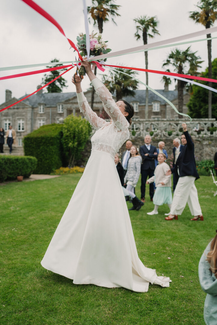Mariage de L&C à L'Orangerie de Lanniron à Quimper par Antoine Borzeix-200