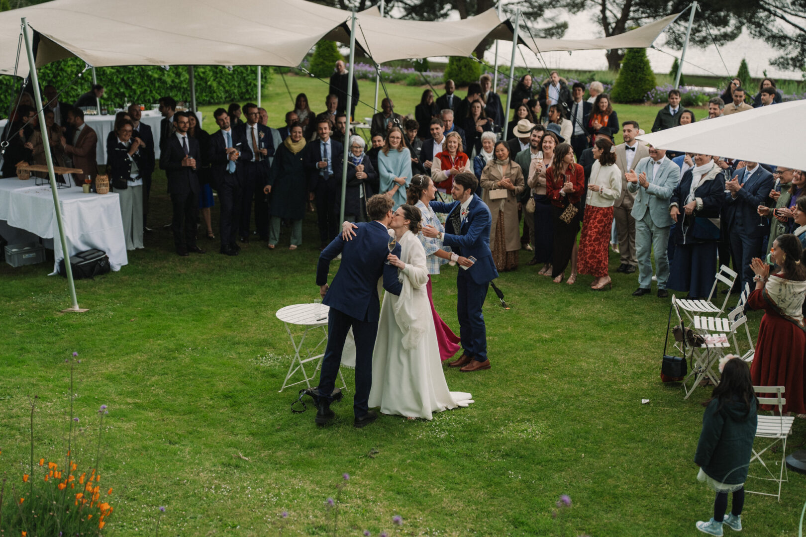 Mariage de L&C à L'Orangerie de Lanniron à Quimper par Antoine Borzeix-216