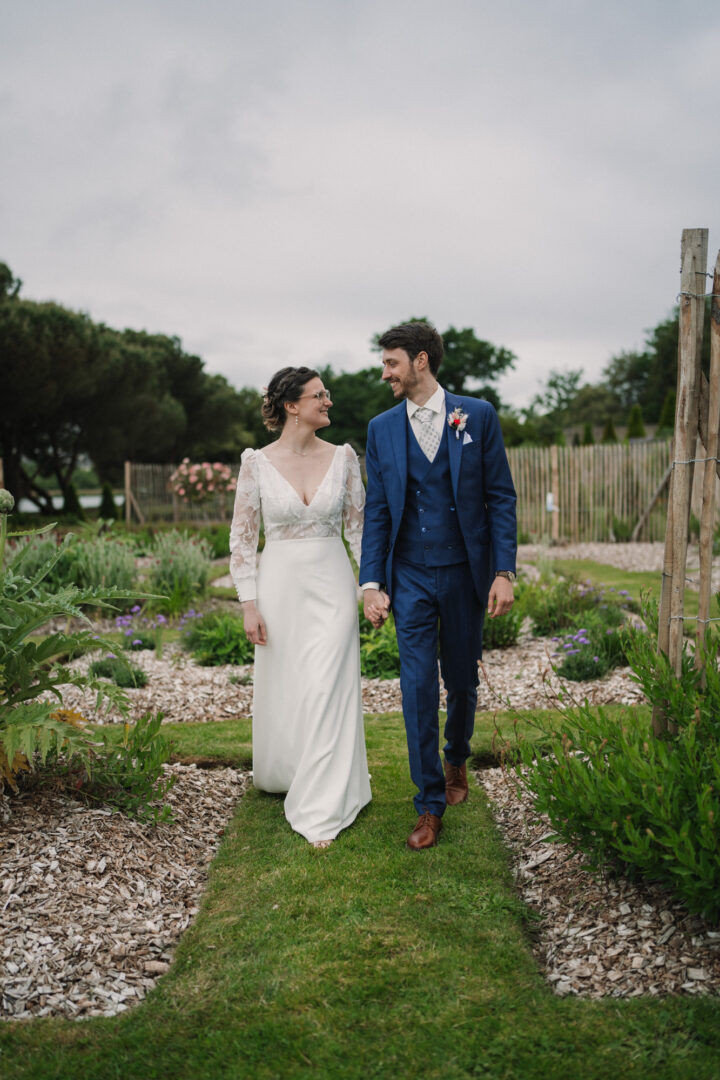 Mariage de L&C à L'Orangerie de Lanniron à Quimper par Antoine Borzeix-227