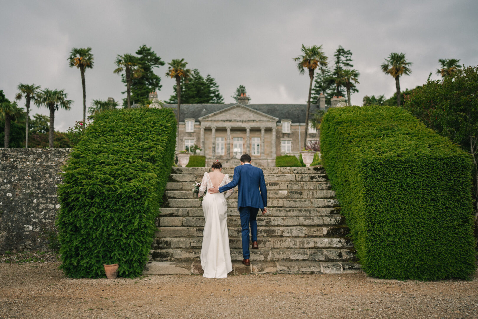 Mariage de L&C à L'Orangerie de Lanniron à Quimper par Antoine Borzeix-75