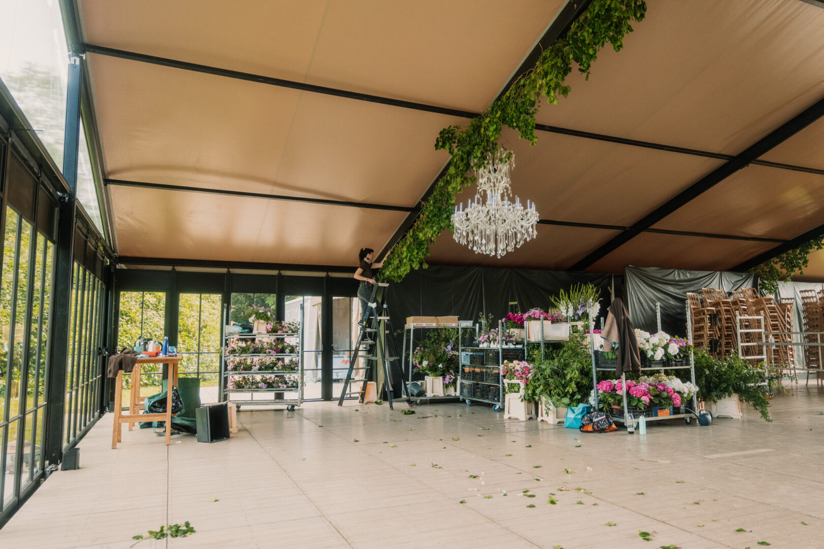 Décoration salle de mariage par Antoine Borzeix photographe de mariage à Quimper-22