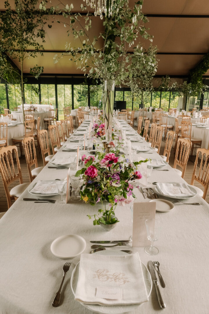 Décoration salle de mariage par Antoine Borzeix photographe de mariage à Quimper-52