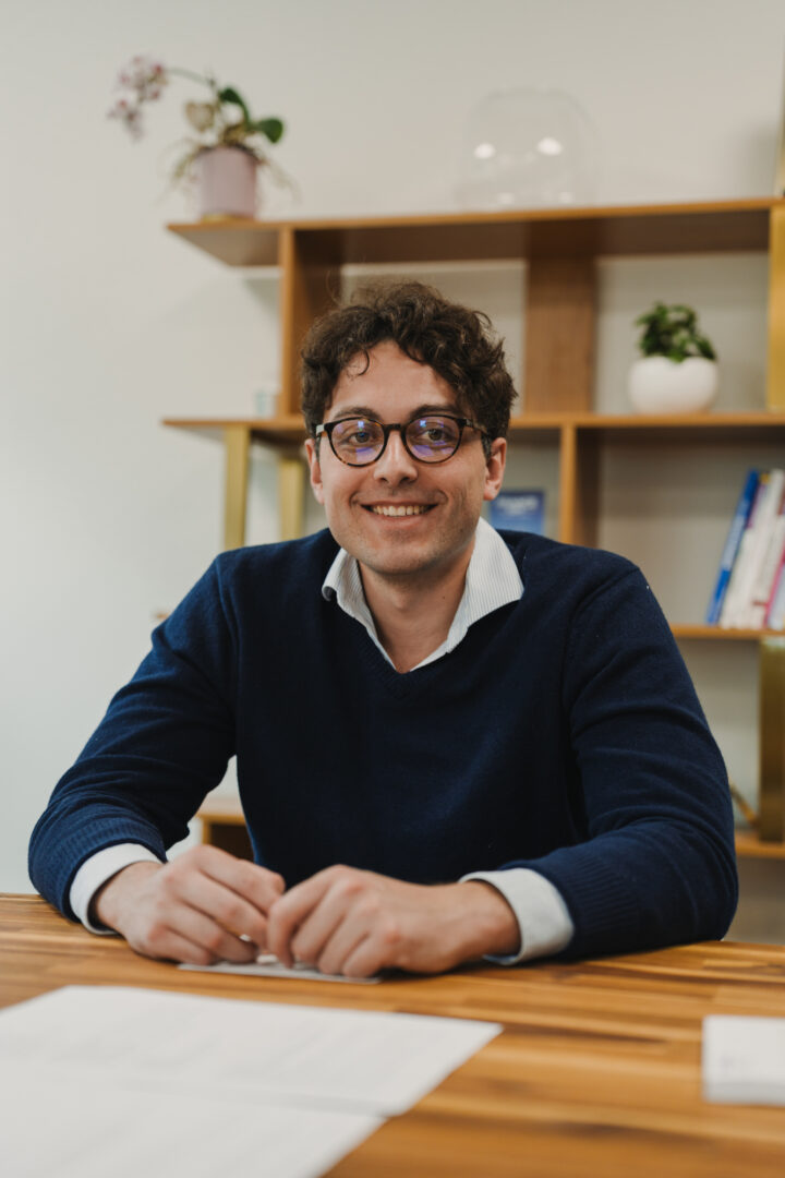 France Certification - Portraits collaborateurs par Antoine Borzeix photographe corporate Quimper-51