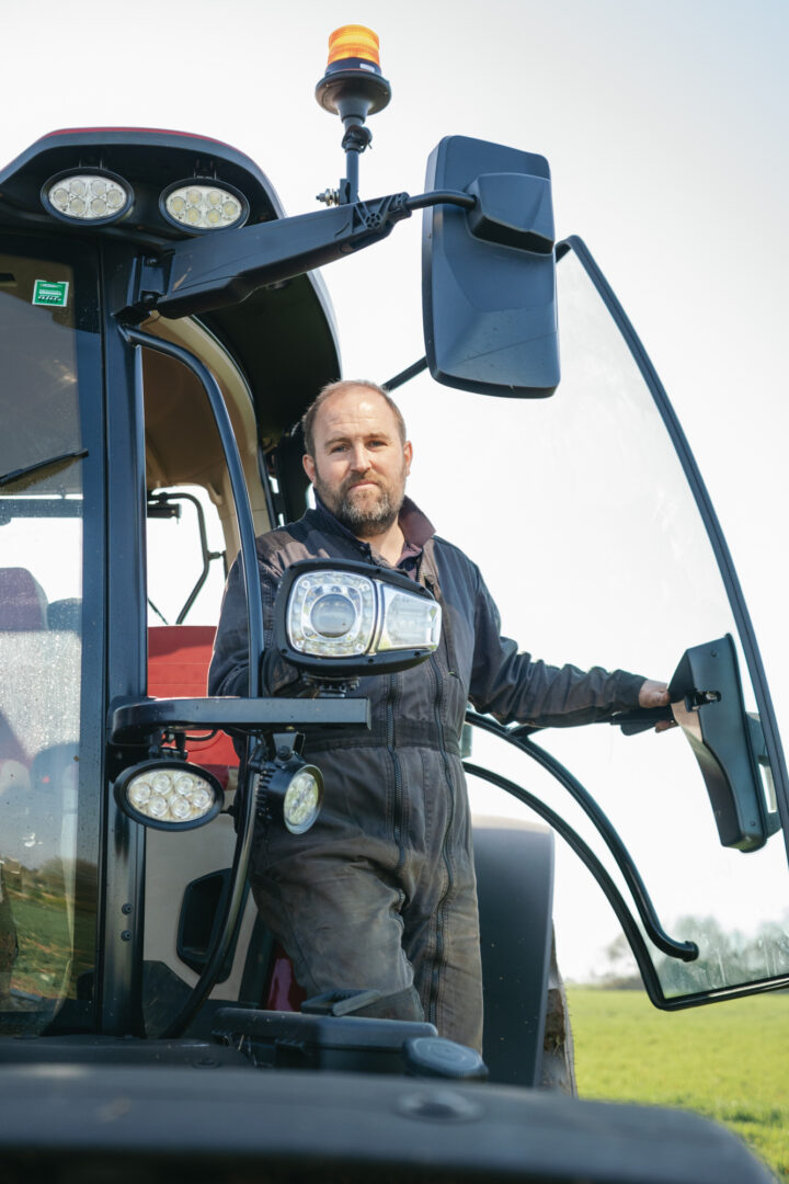 SAS Cabon à Ploudaniel Photo d'agriculteur dans le Finistère - Case IH Farm Forum par Antoine Borzeix-12