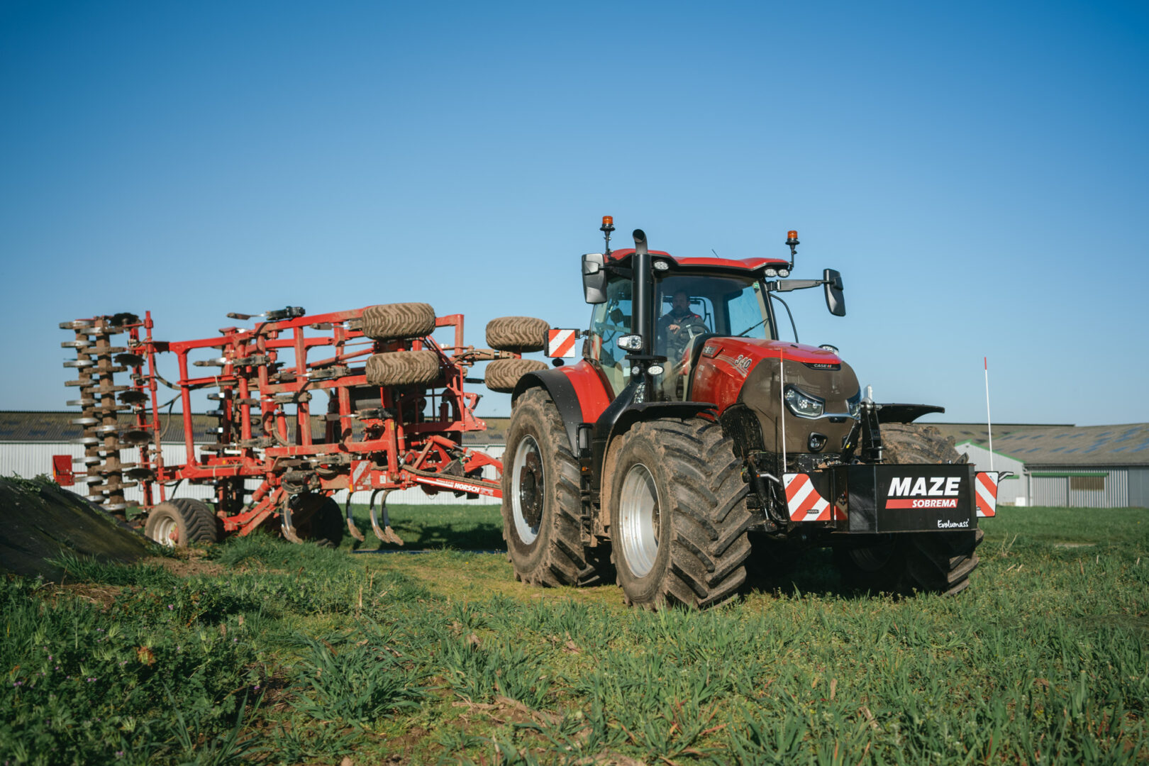 SAS Cabon à Ploudaniel Photo d'agriculteur dans le Finistère - Case IH Farm Forum par Antoine Borzeix