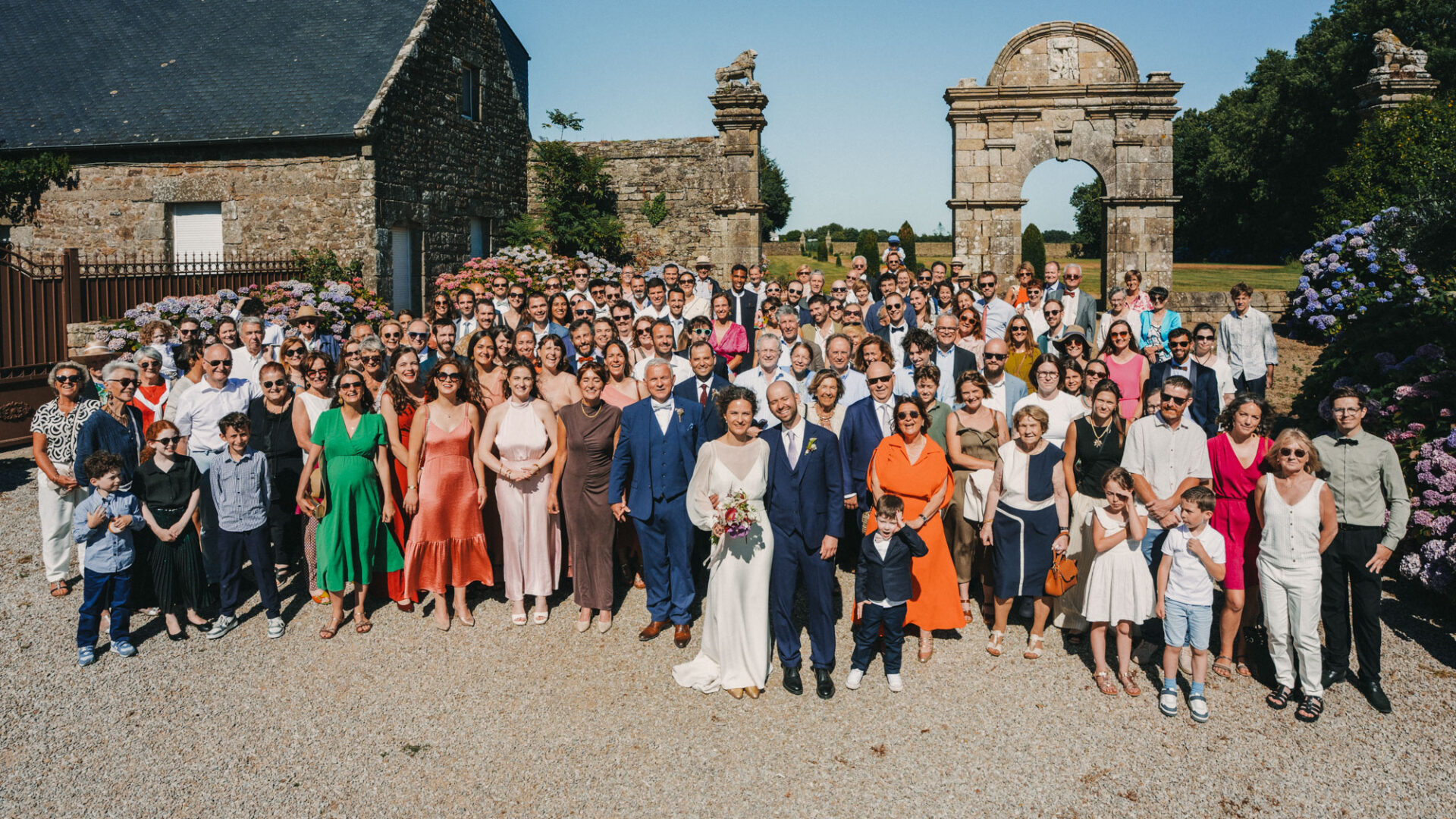 Mariage de C&R au Manoir de Moellien à Plonevez Porzay par Antoine Borzeix-151