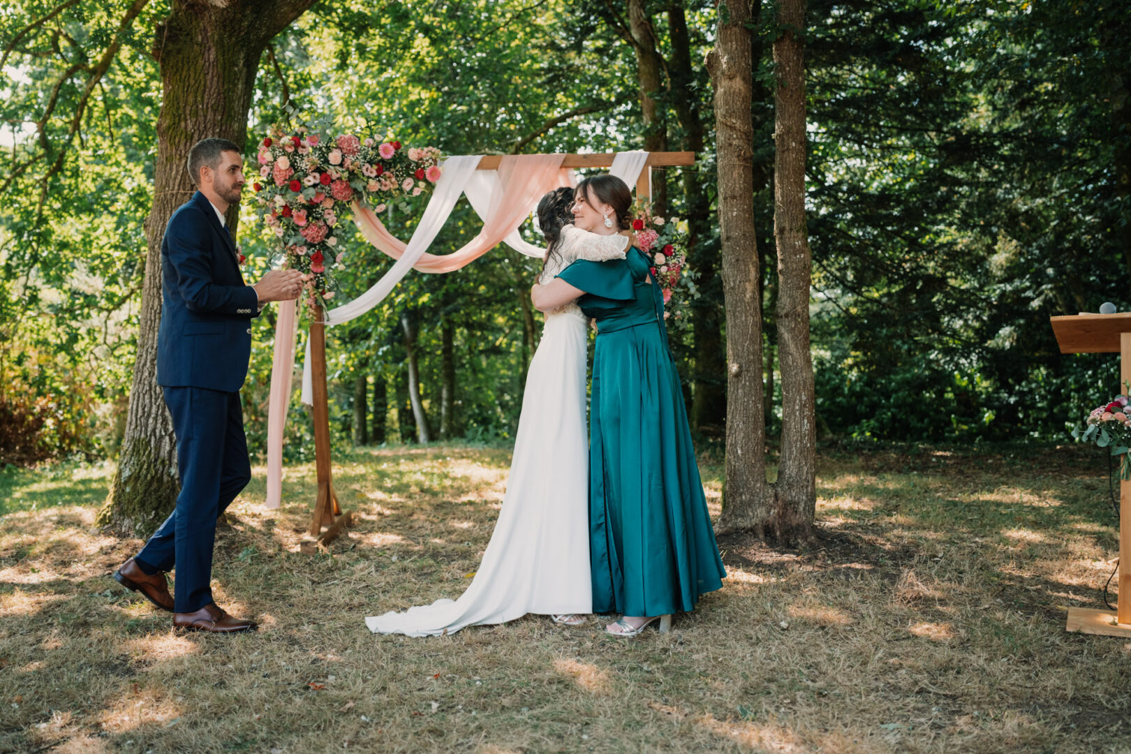 Photo de mariage de M&D au Manoir des Indes à Quimper par Antoine Borzeix-129