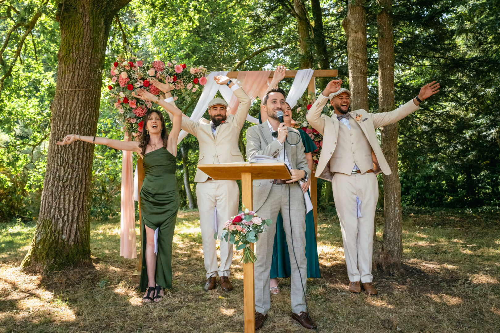 Photo de mariage de M&D au Manoir des Indes à Quimper par Antoine Borzeix-155
