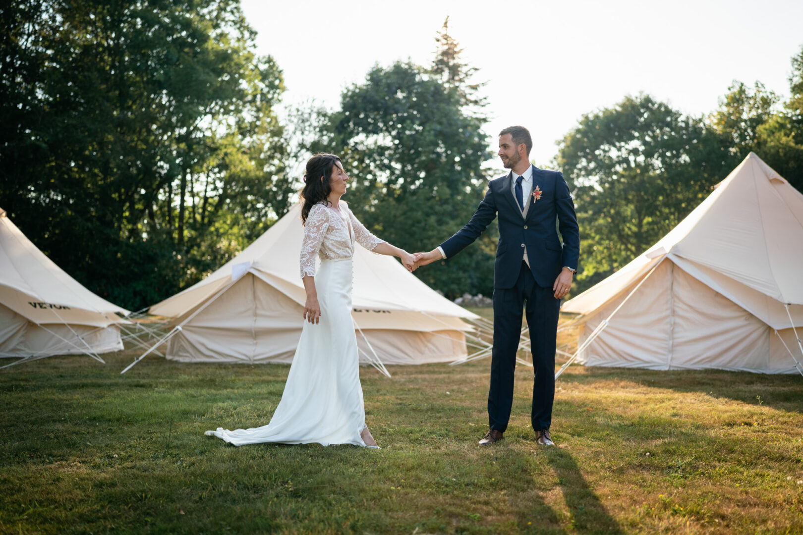 Photo de mariage de M&D au Manoir des Indes à Quimper par Antoine Borzeix-271