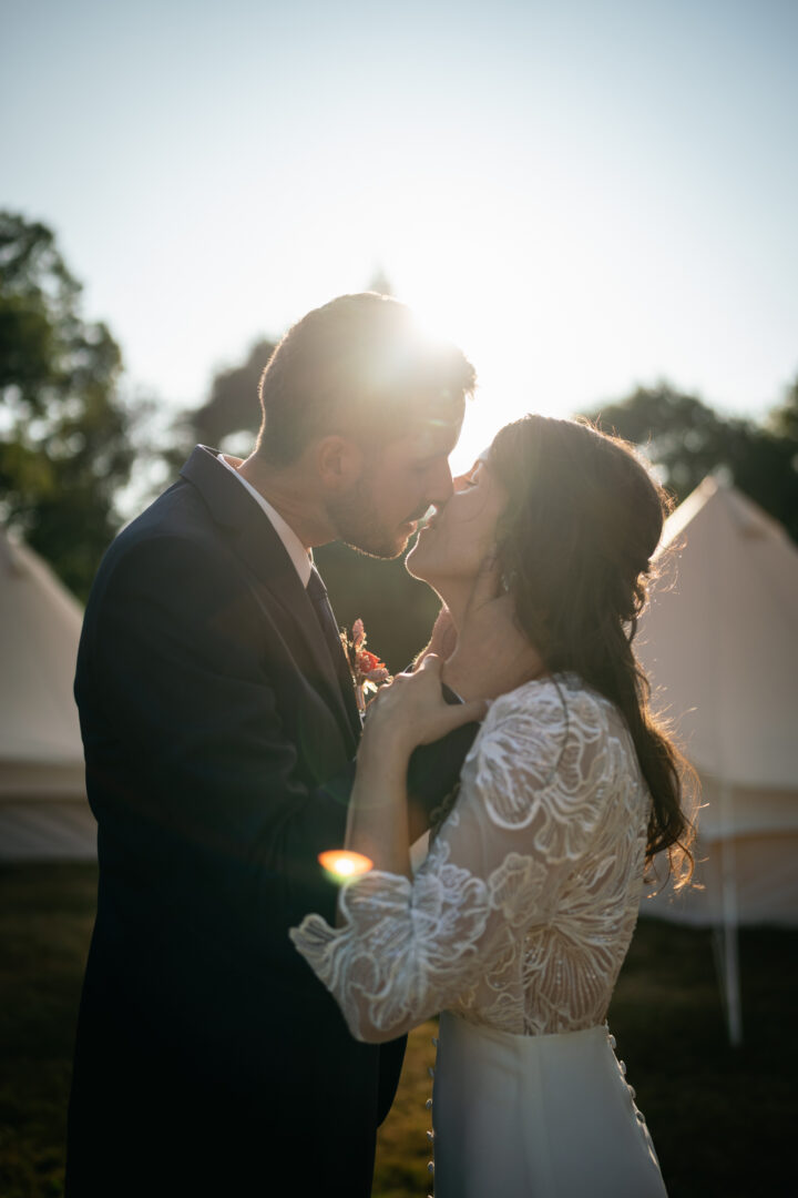 Photo de mariage de M&D au Manoir des Indes à Quimper par Antoine Borzeix-275