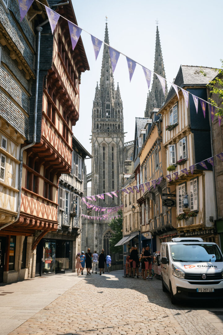 Photo de mariage de M&D au Manoir des Indes à Quimper par Antoine Borzeix-43
