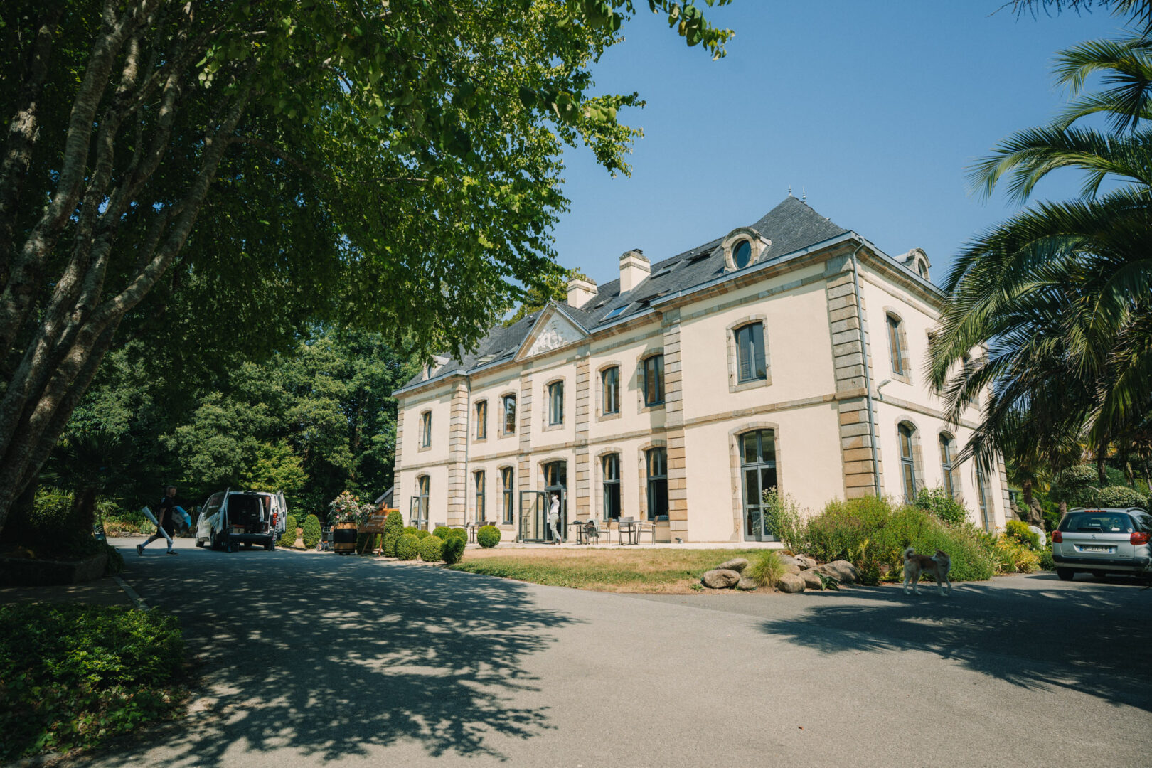 Photo de mariage de M&D au Manoir des Indes à Quimper par Antoine Borzeix-7