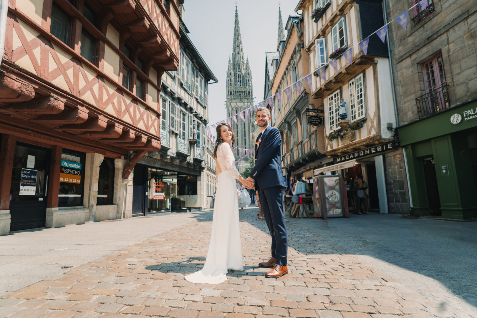 Photo de mariage de M&D au Manoir des Indes à Quimper par Antoine Borzeix-96