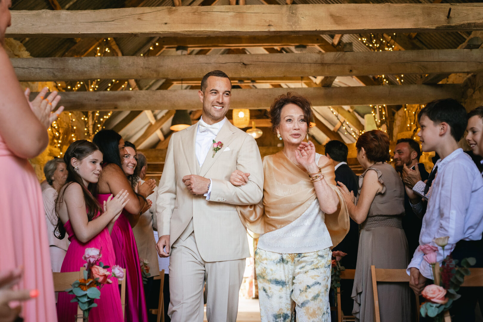 Photo de mariage de N&B au Domaine de Keriquel à Riec sur Belon par Antoine Borzeix-101