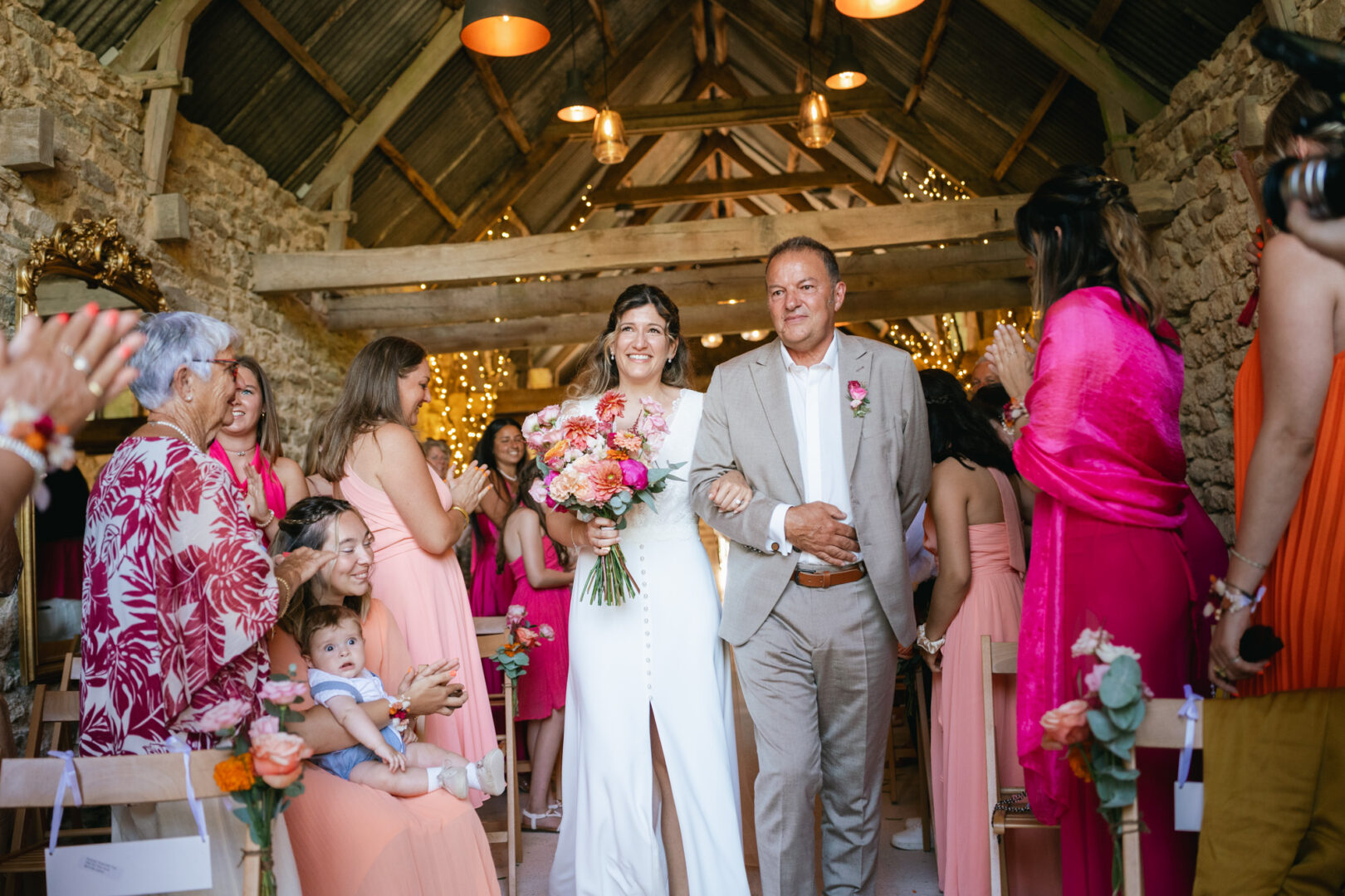 Photo de mariage de N&B au Domaine de Keriquel à Riec sur Belon par Antoine Borzeix-105