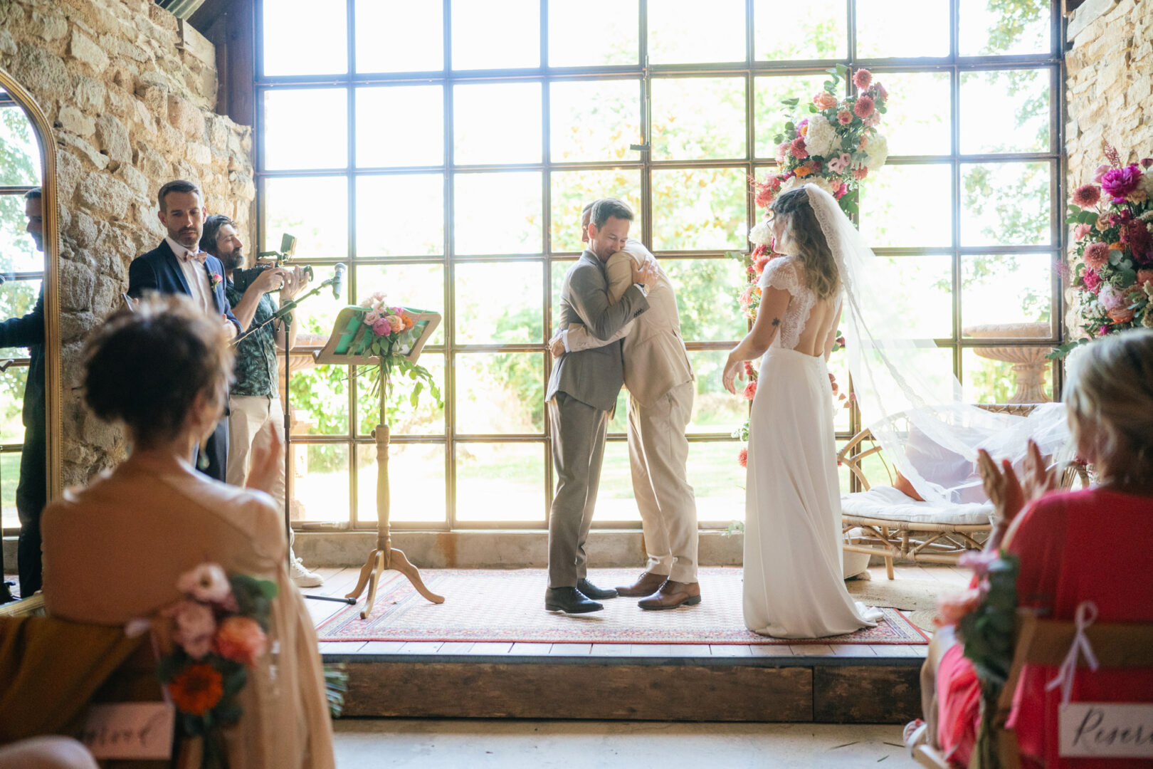 Photo de mariage de N&B au Domaine de Keriquel à Riec sur Belon par Antoine Borzeix-119
