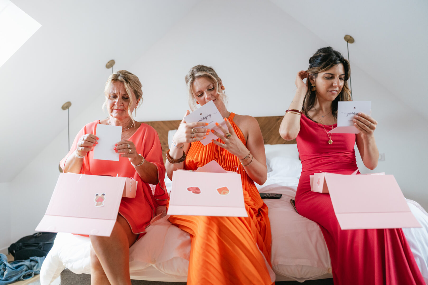 Photo de mariage de N&B au Domaine de Keriquel à Riec sur Belon par Antoine Borzeix-14