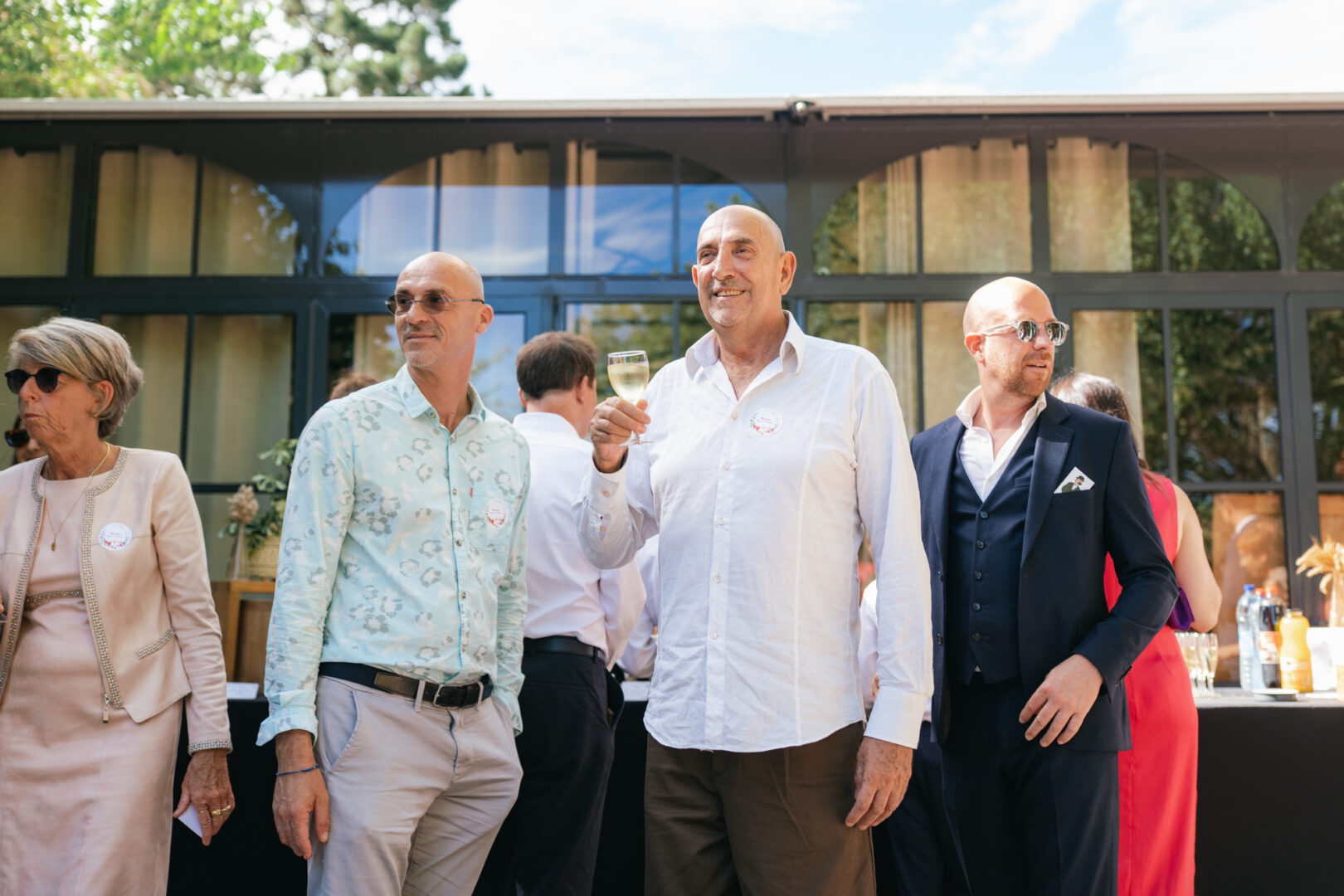 Photo de mariage de N&B au Domaine de Keriquel à Riec sur Belon par Antoine Borzeix-180