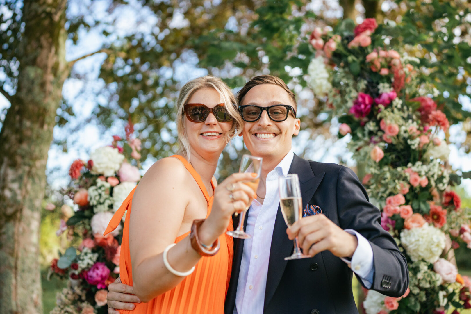 Photo de mariage de N&B au Domaine de Keriquel à Riec sur Belon par Antoine Borzeix-199