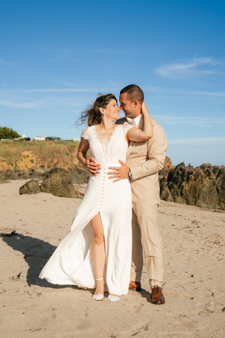 Photo de mariage de N&B au Domaine de Keriquel à Riec sur Belon par Antoine Borzeix-260