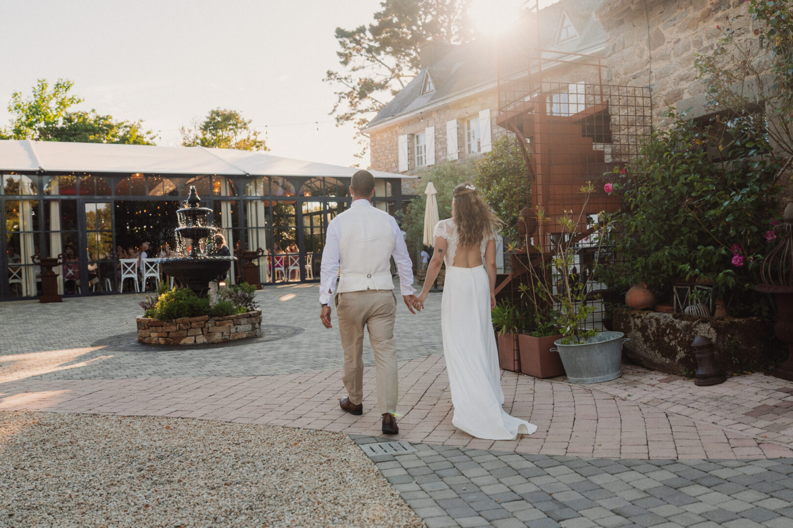 Photo de mariage de N&B au Domaine de Keriquel à Riec sur Belon par Antoine Borzeix-265