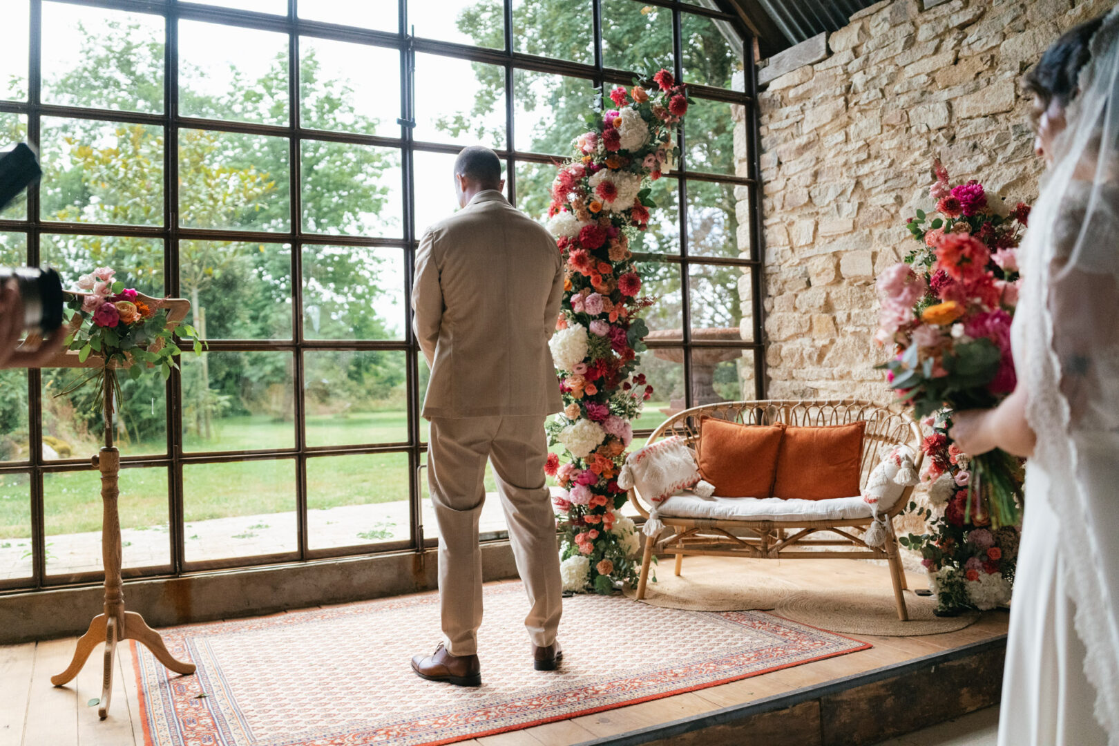 Photo de mariage de N&B au Domaine de Keriquel à Riec sur Belon par Antoine Borzeix-32
