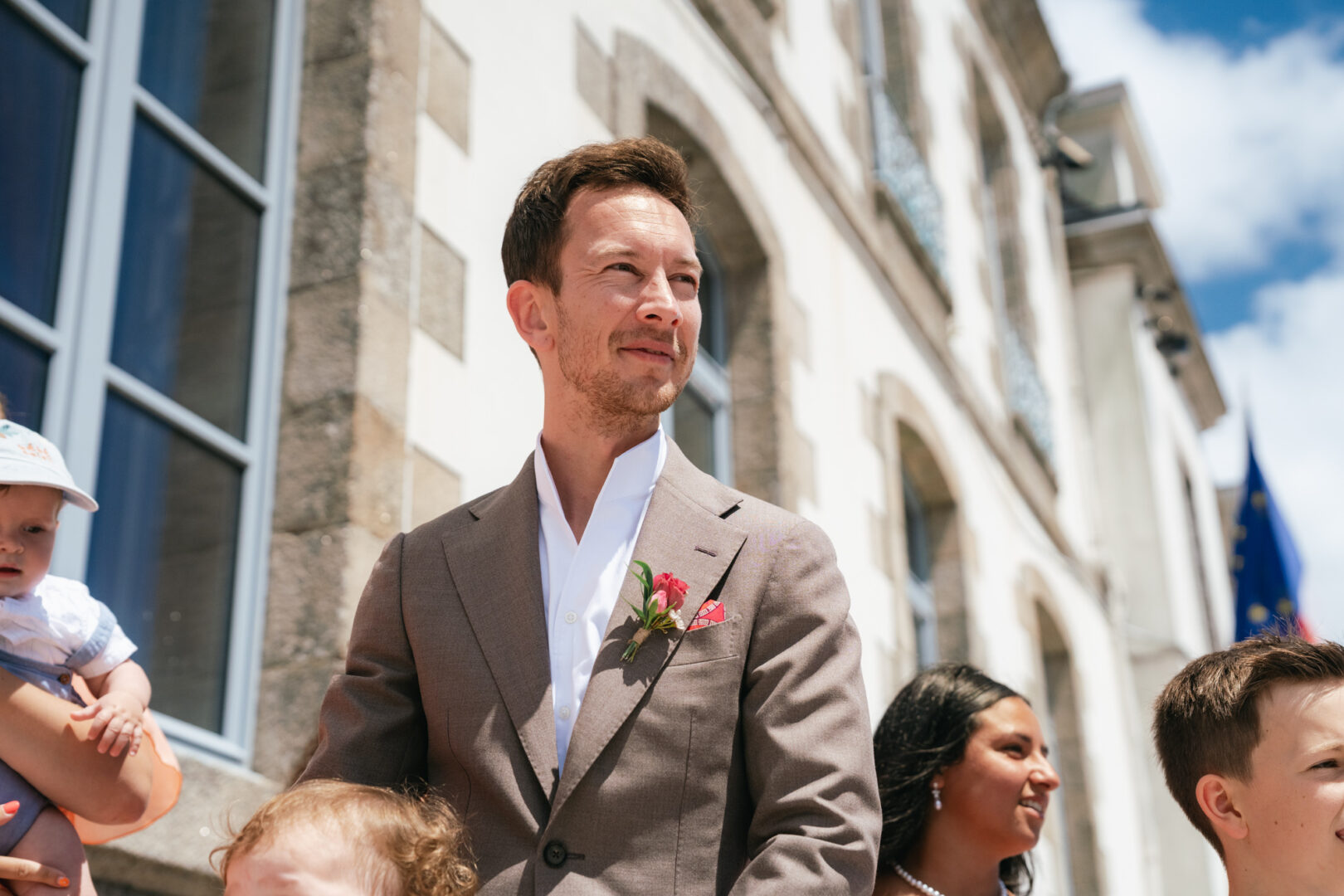 Photo de mariage de N&B au Domaine de Keriquel à Riec sur Belon par Antoine Borzeix-48