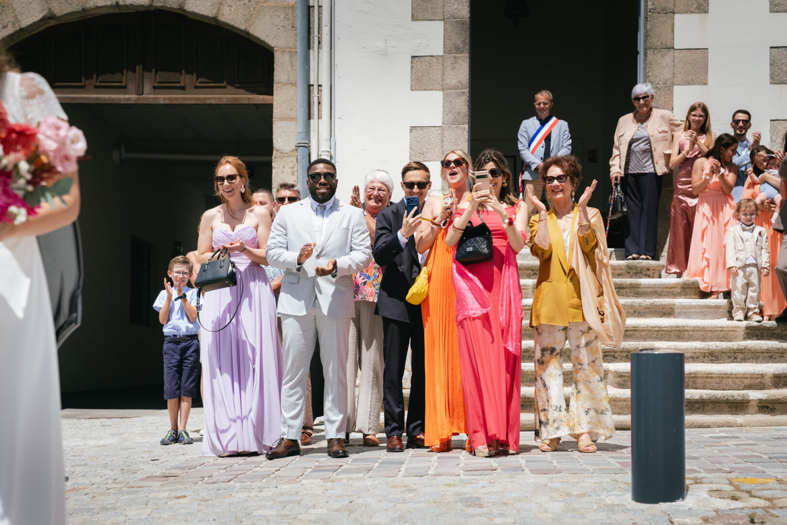 Photo de mariage de N&B au Domaine de Keriquel à Riec sur Belon par Antoine Borzeix-51