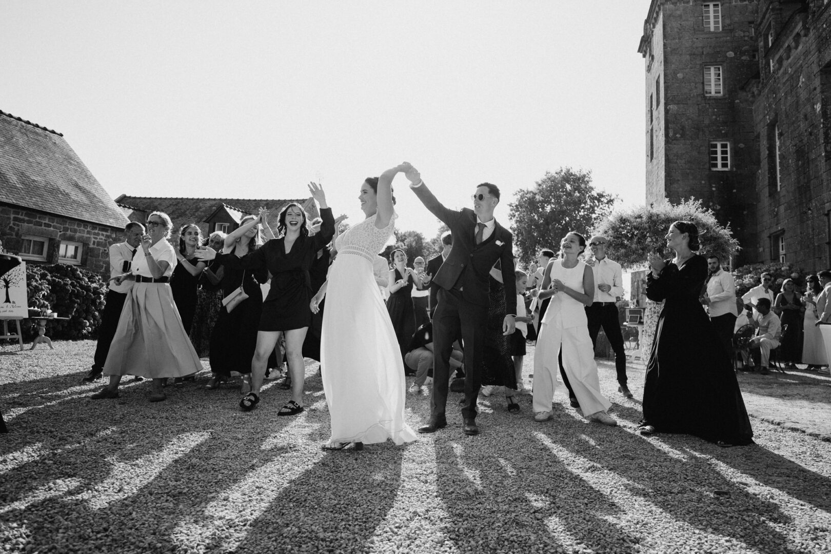 Mariage de M&G au Manoir de Moëllien à Plonevez Porzay par Antoine Borzeix-162