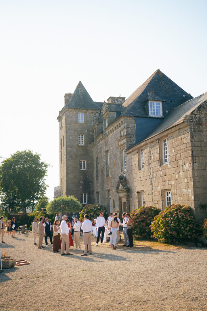 Mariage de M&G au Manoir de Moëllien à Plonevez Porzay par Antoine Borzeix-172