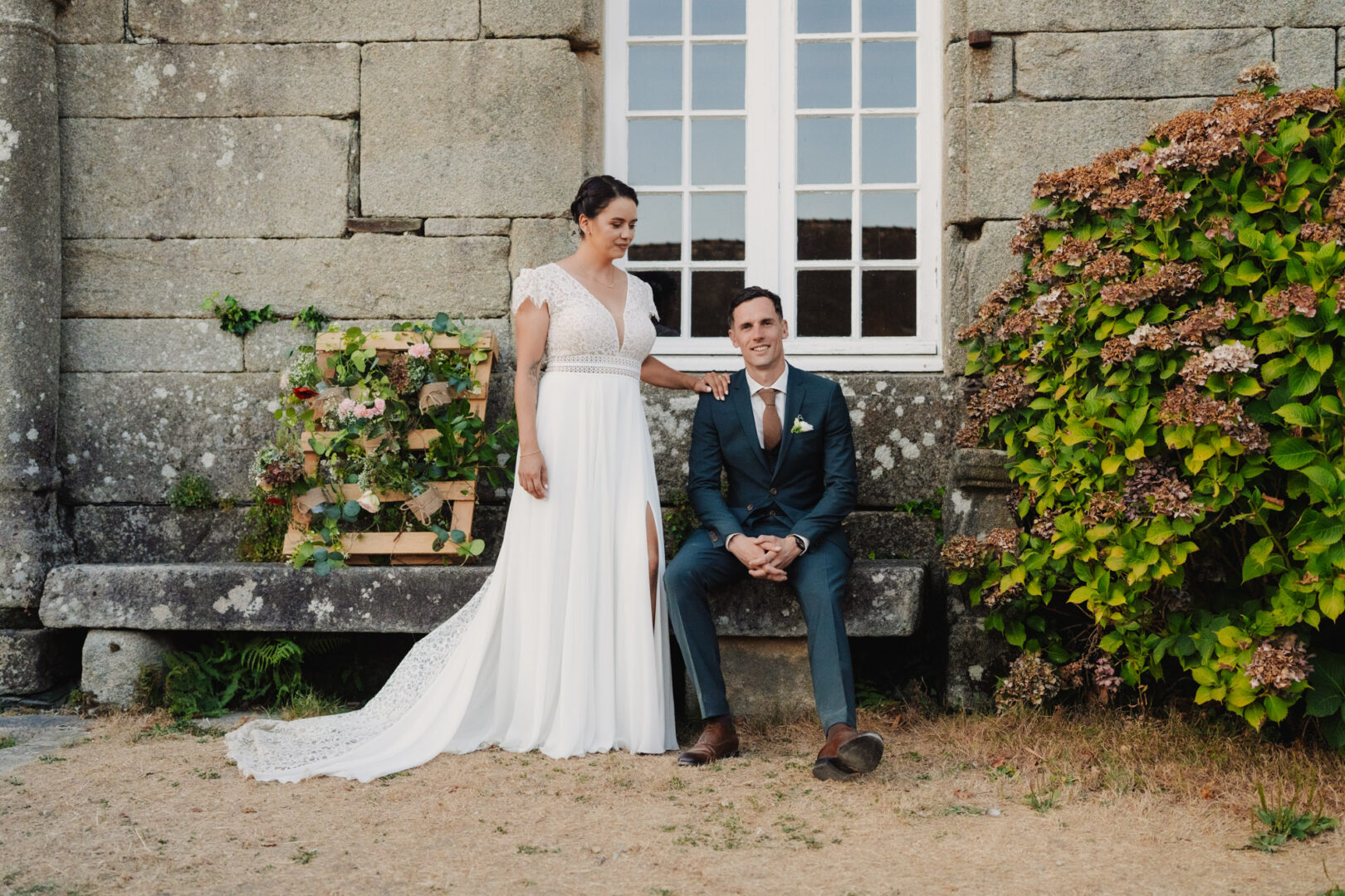 Mariage de M&G au Manoir de Moëllien à Plonevez Porzay par Antoine Borzeix-204