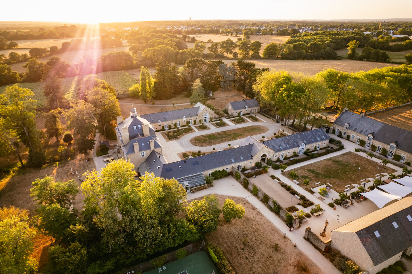 Mariage de N&T au Domaine le Mezo à Ploeren par Antoine Borzeix-251