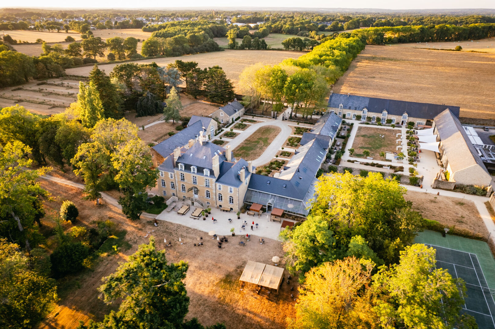 Mariage de N&T au Domaine le Mezo à Ploeren par Antoine Borzeix-252